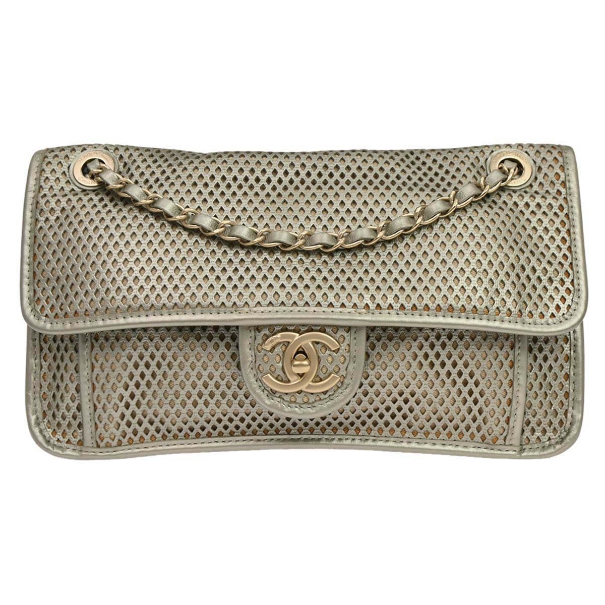 Chanel Chain Flap Bag Quilted Leather Silver Calfskin Handbag Pre-Owned