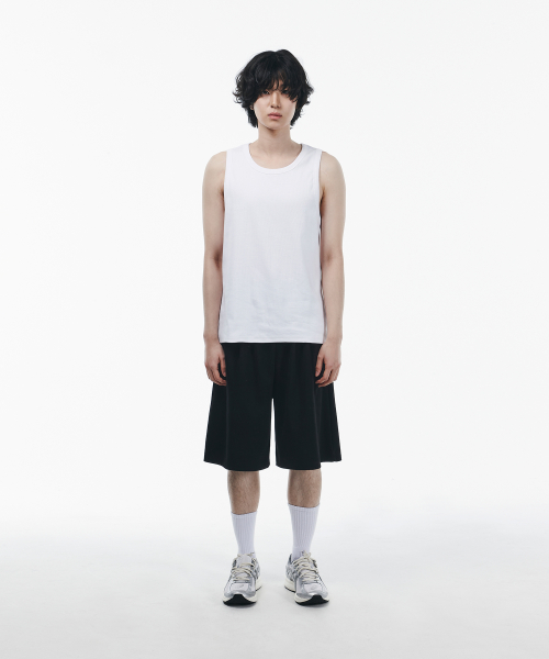 Two-Tuck Regular Bermuda Training Pants