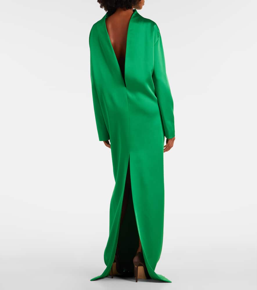 Crêpe satin gown