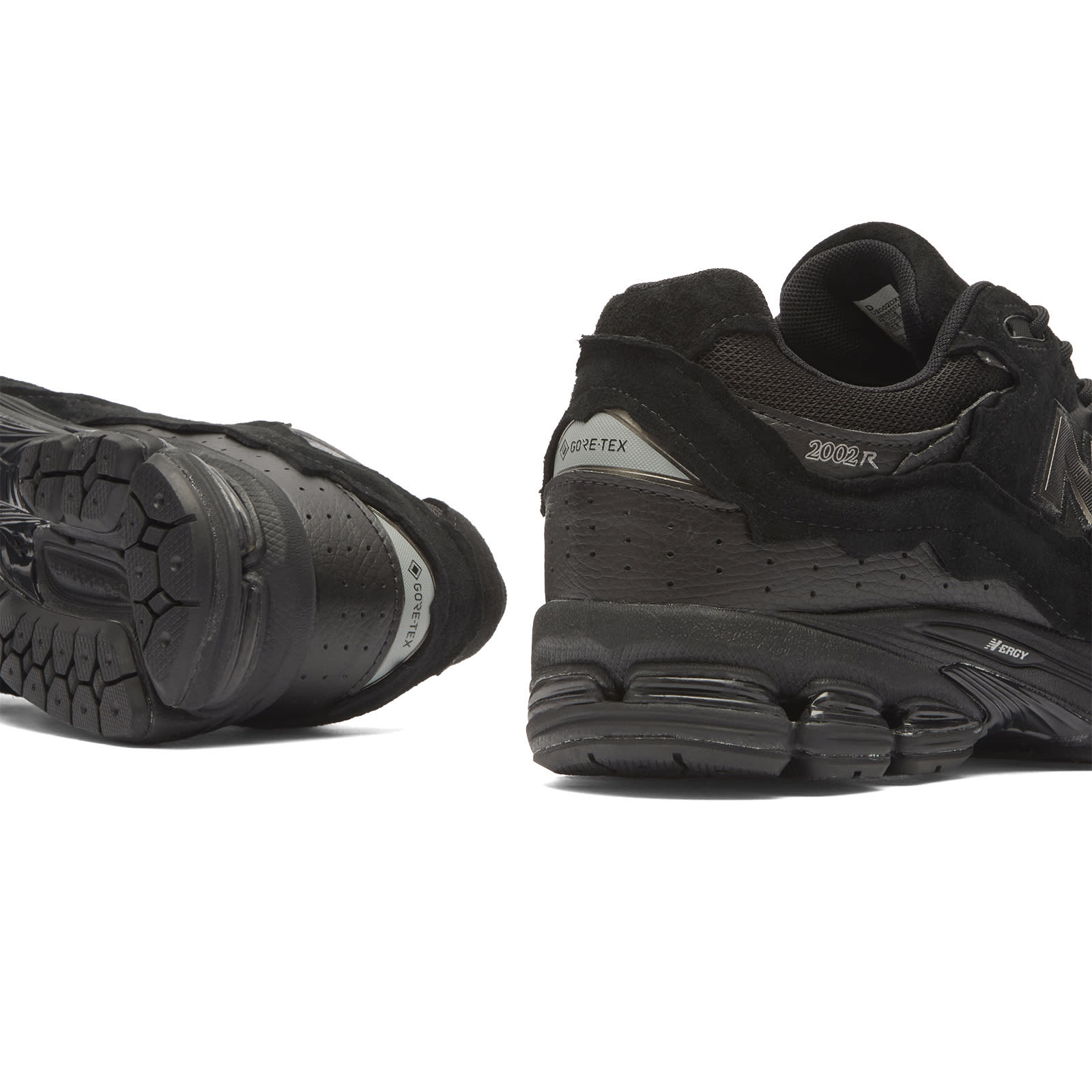 2002DX Sneaker Black