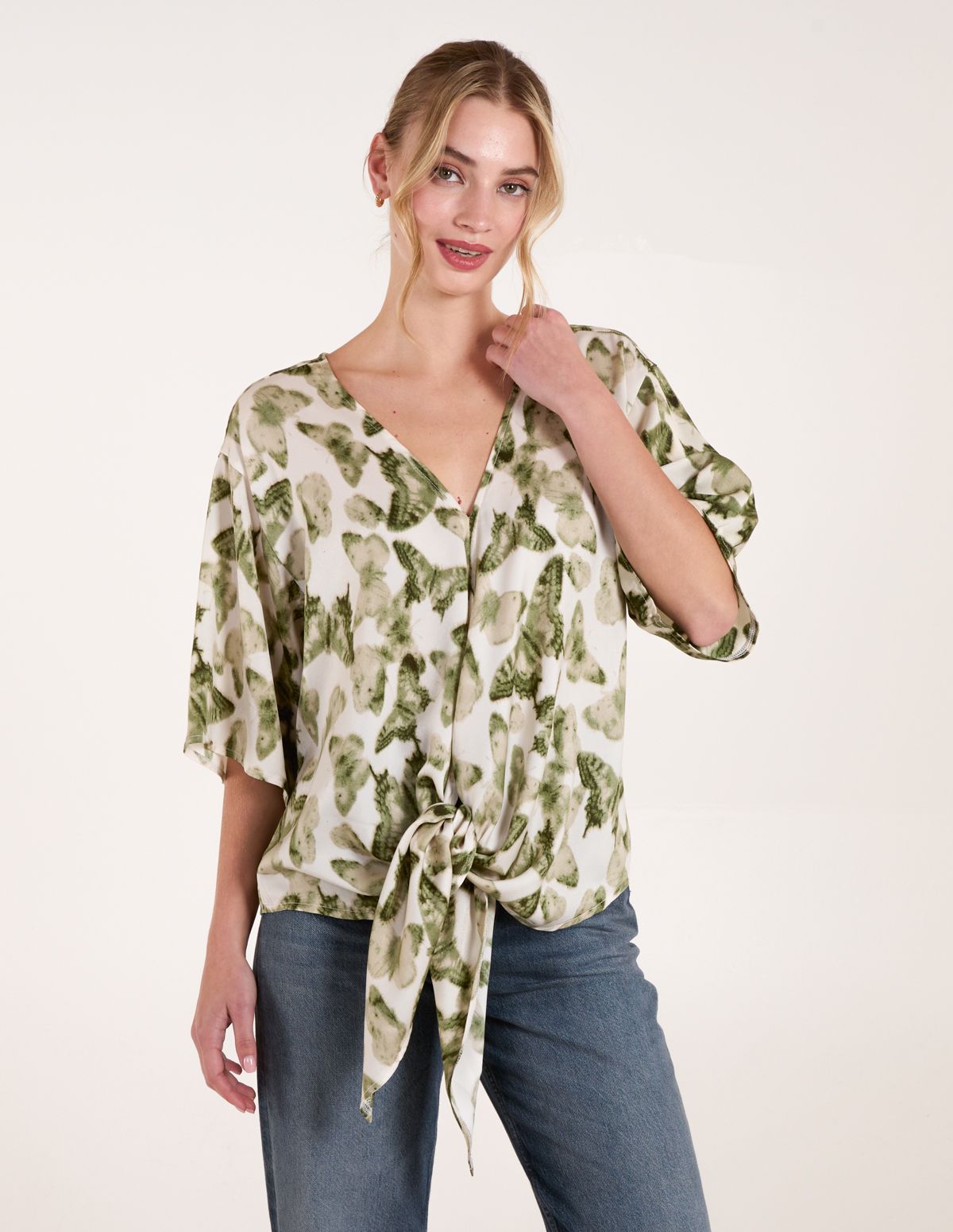 Tie Front Top