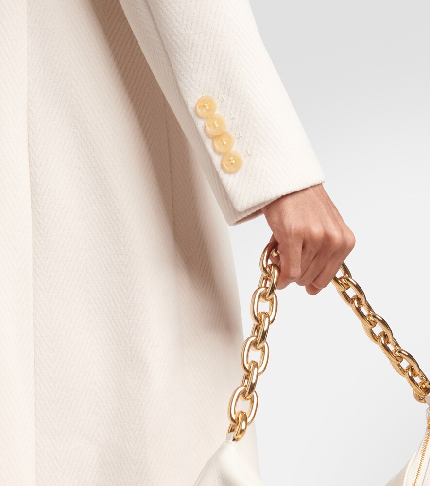 Floral-appliqué coat
