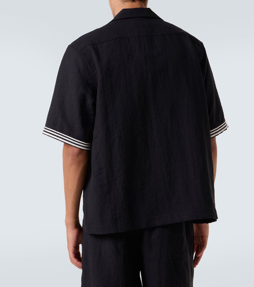 Embroidered shirt