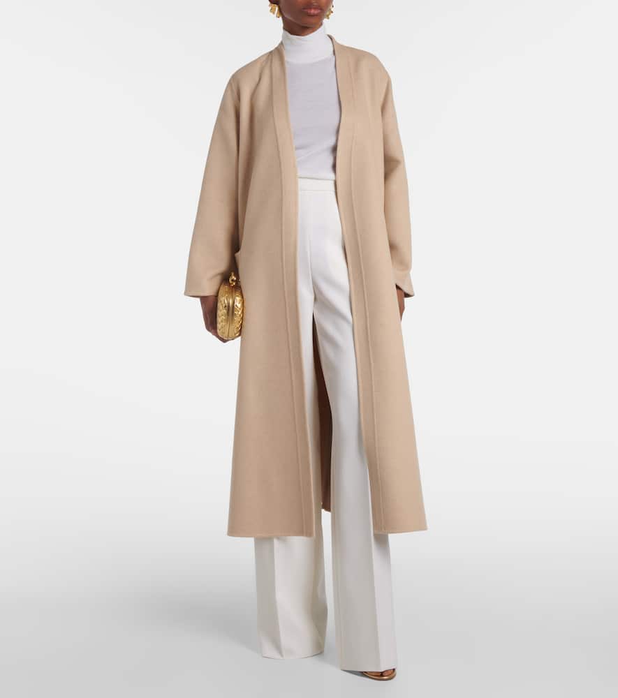 Cecina virgin wool turtleneck sweater
