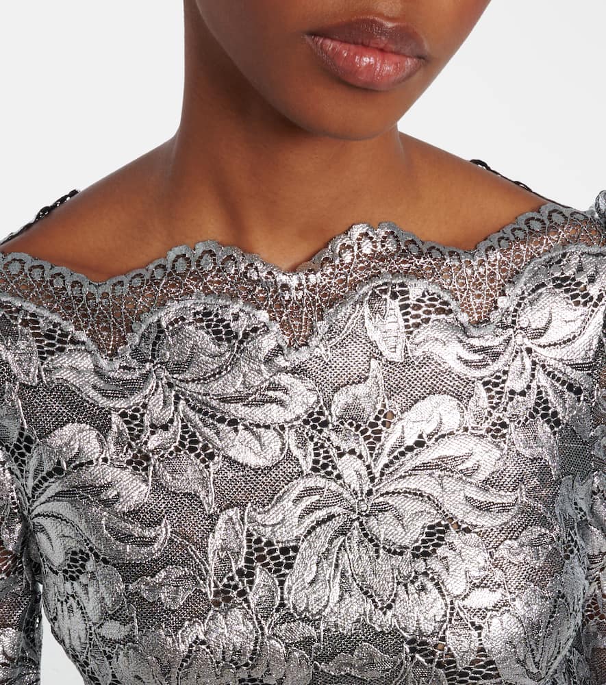 Floral cropped lace top