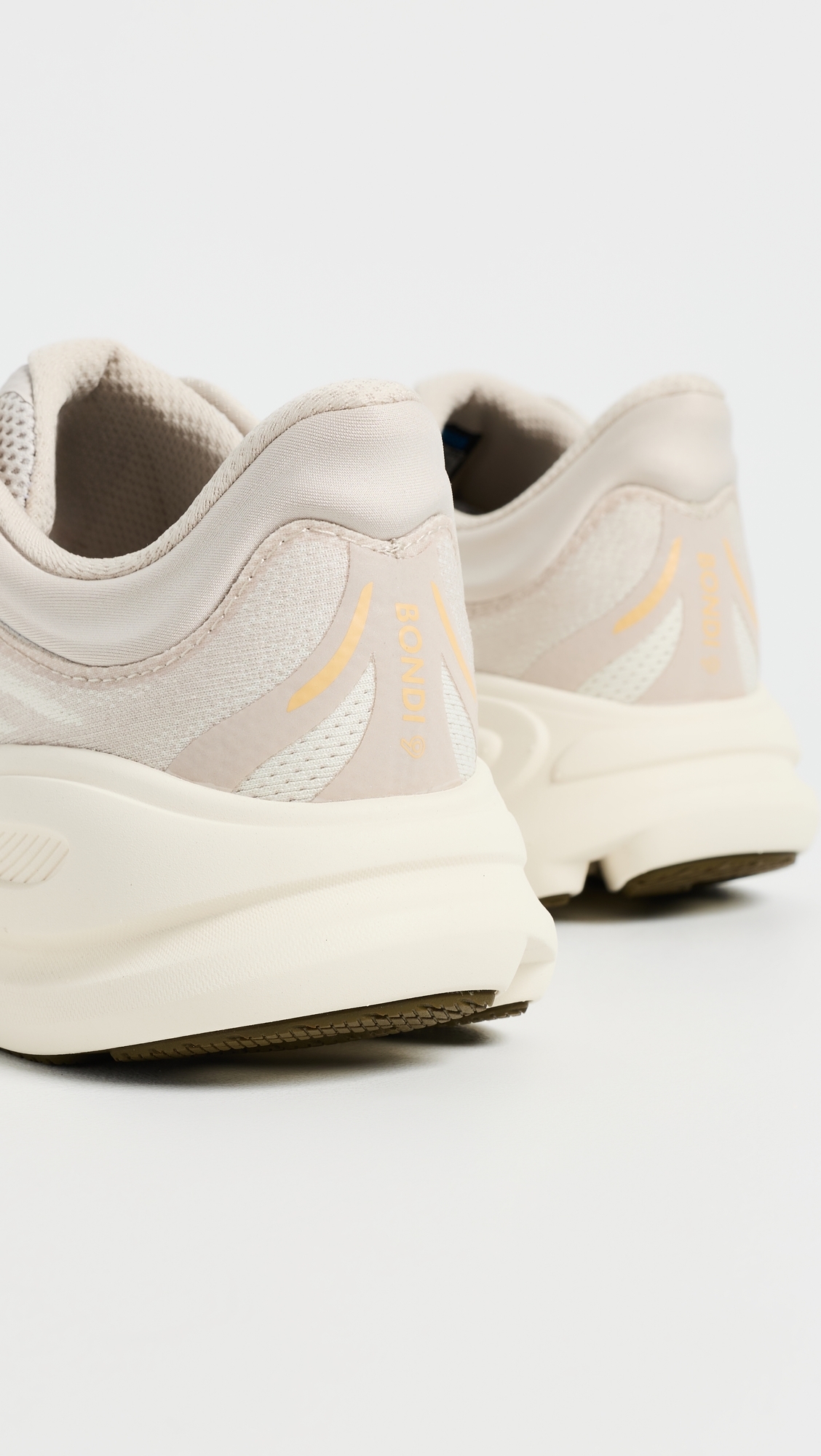 Bondi 9 Sneakers River Rock Grey/Alabaster