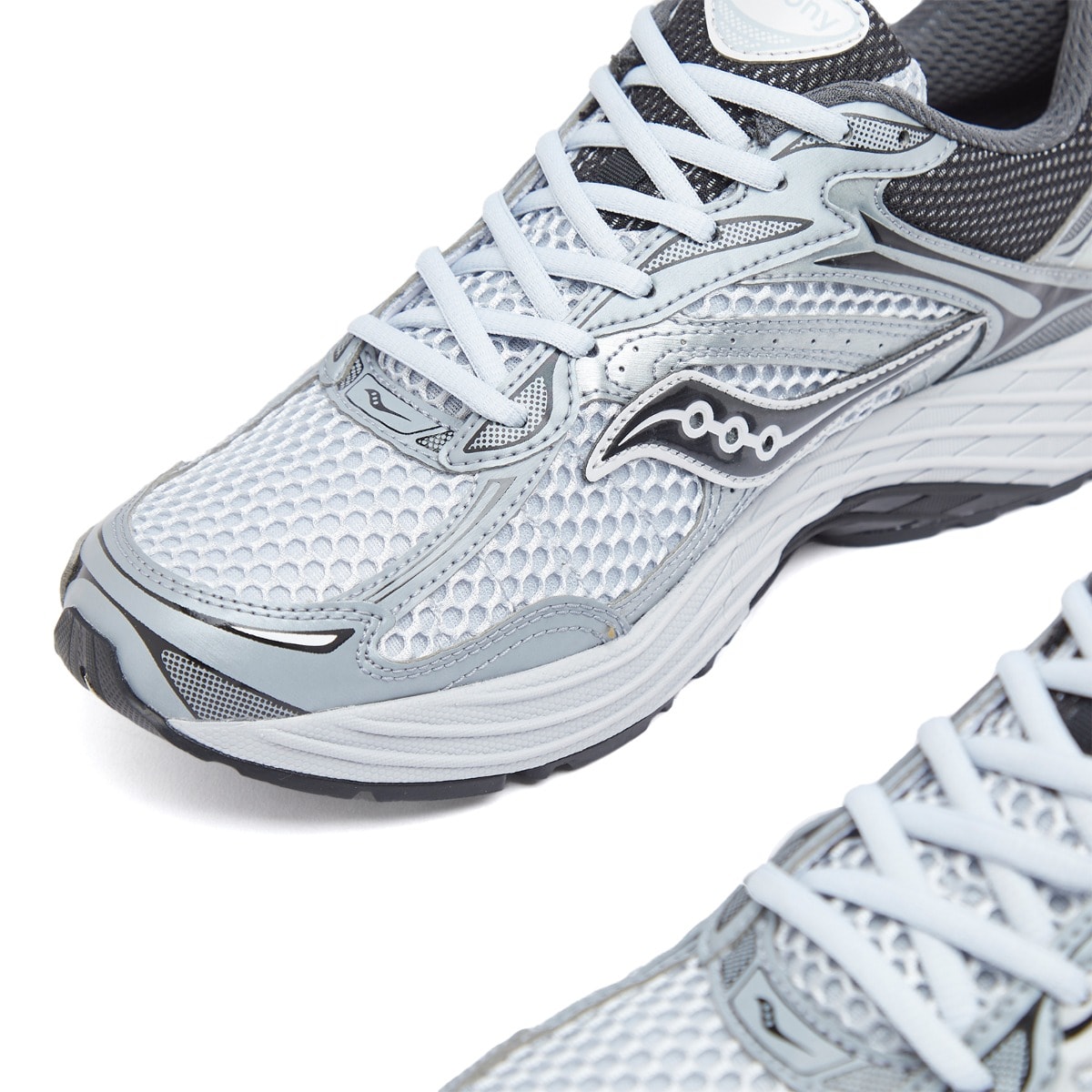 Men's Progrid Omni 9 Sneakers in Microchip