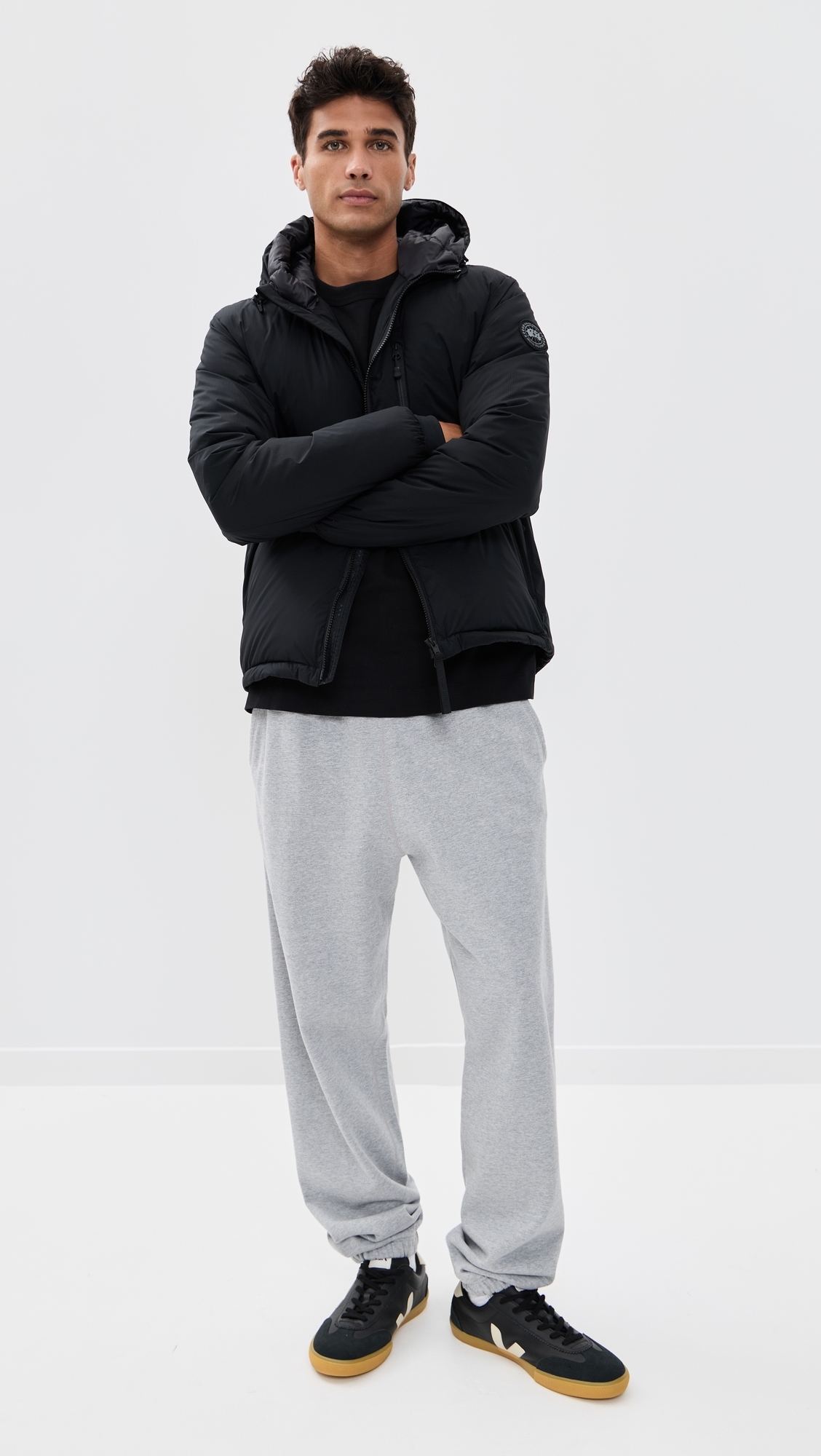 Lodge Black Disc Hooded Jacket Black