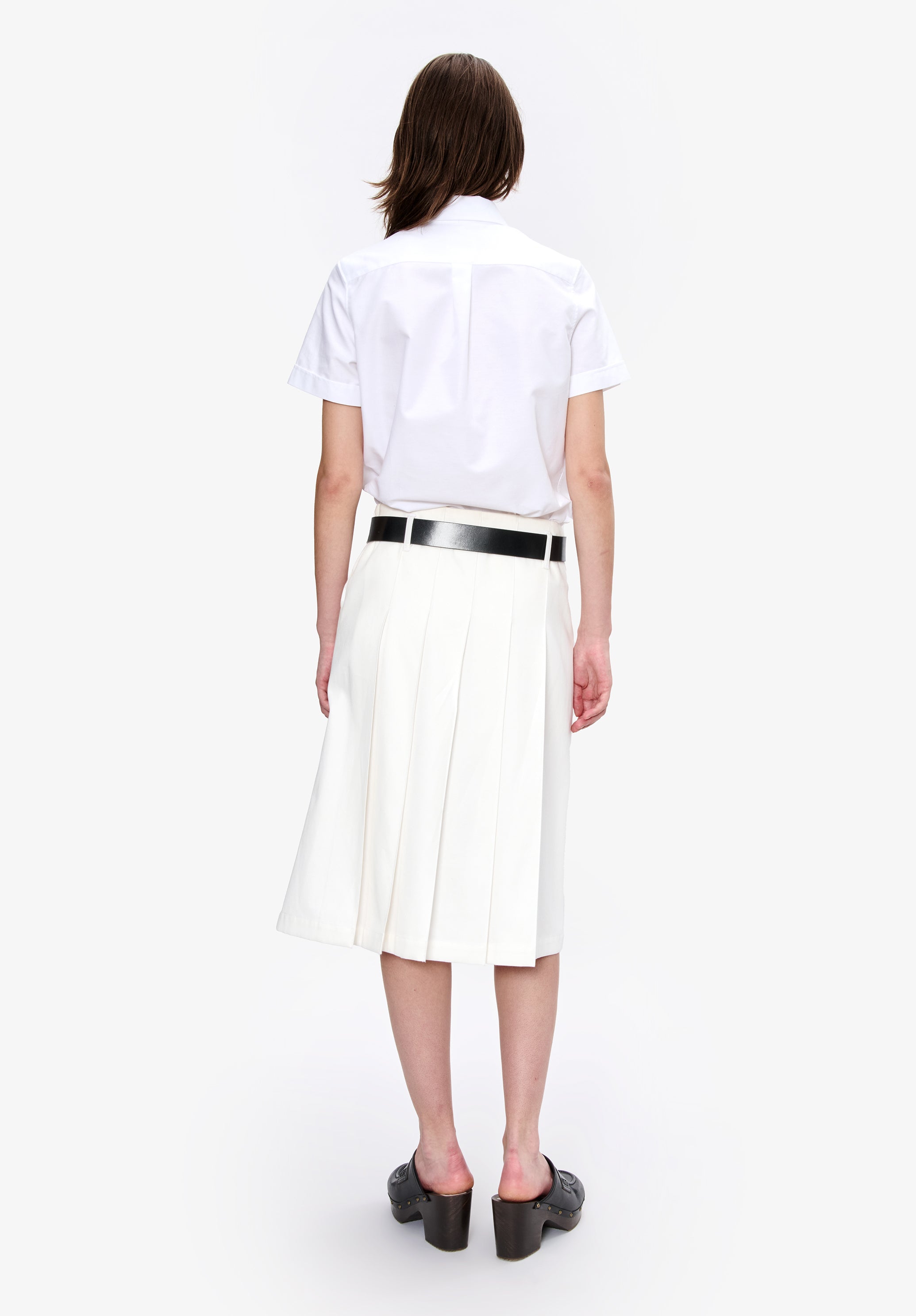 A. P.C. Women's Alice skirt Size: 34 in White