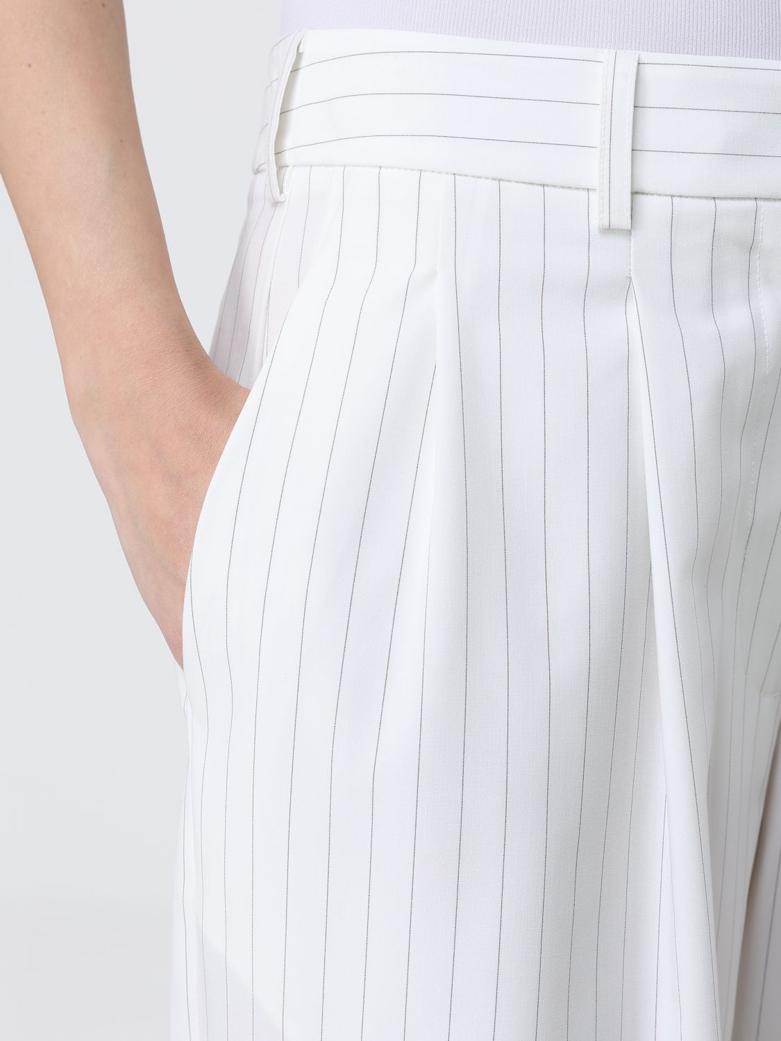 Shorts Woman color Ice