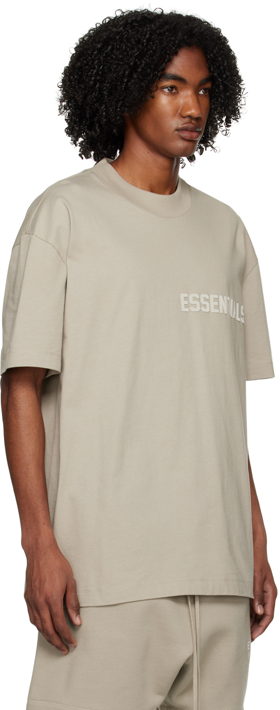 Gray crew neck T-shirt