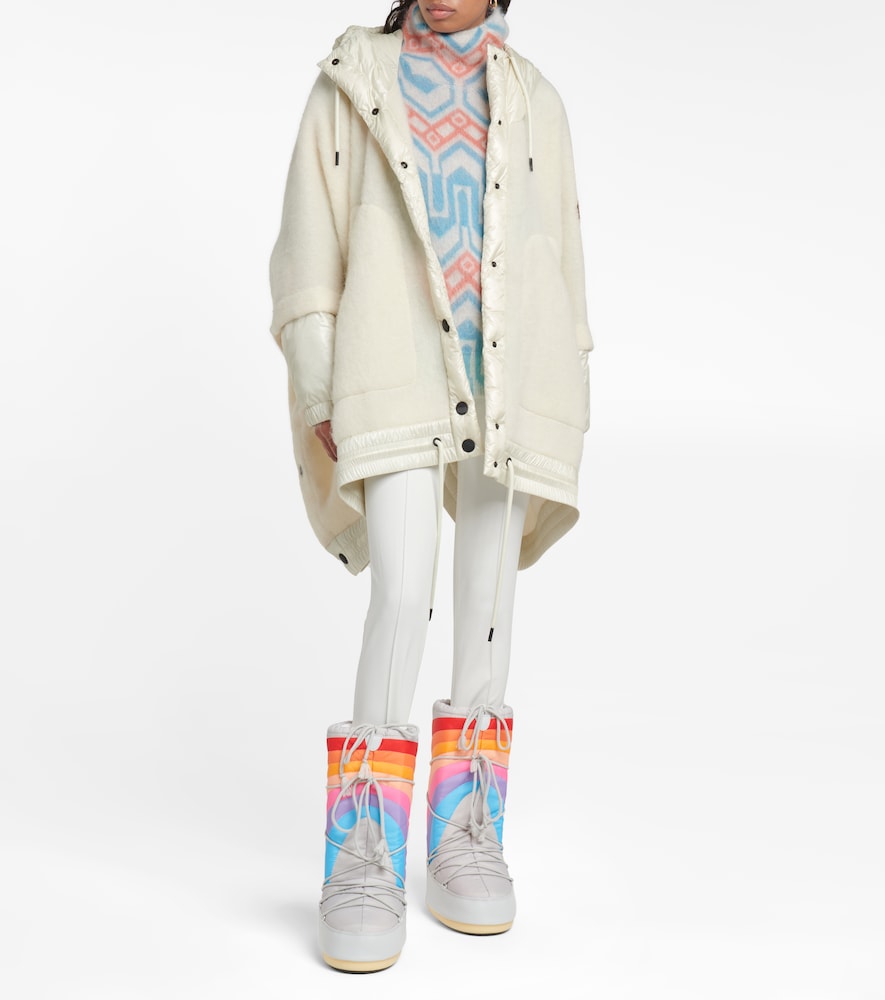 Icon Rainbow snow boots