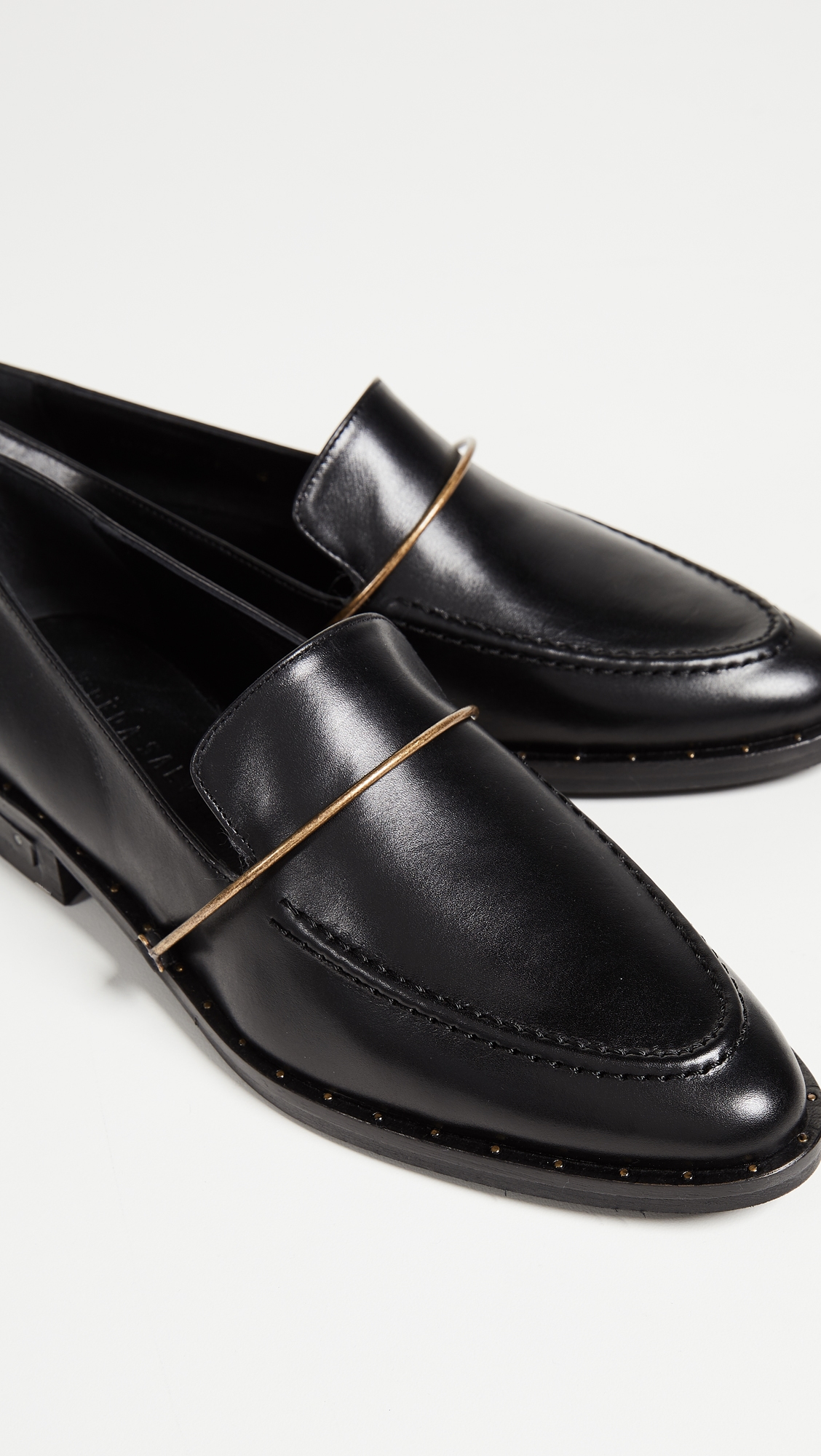 The Light Loafers Black
