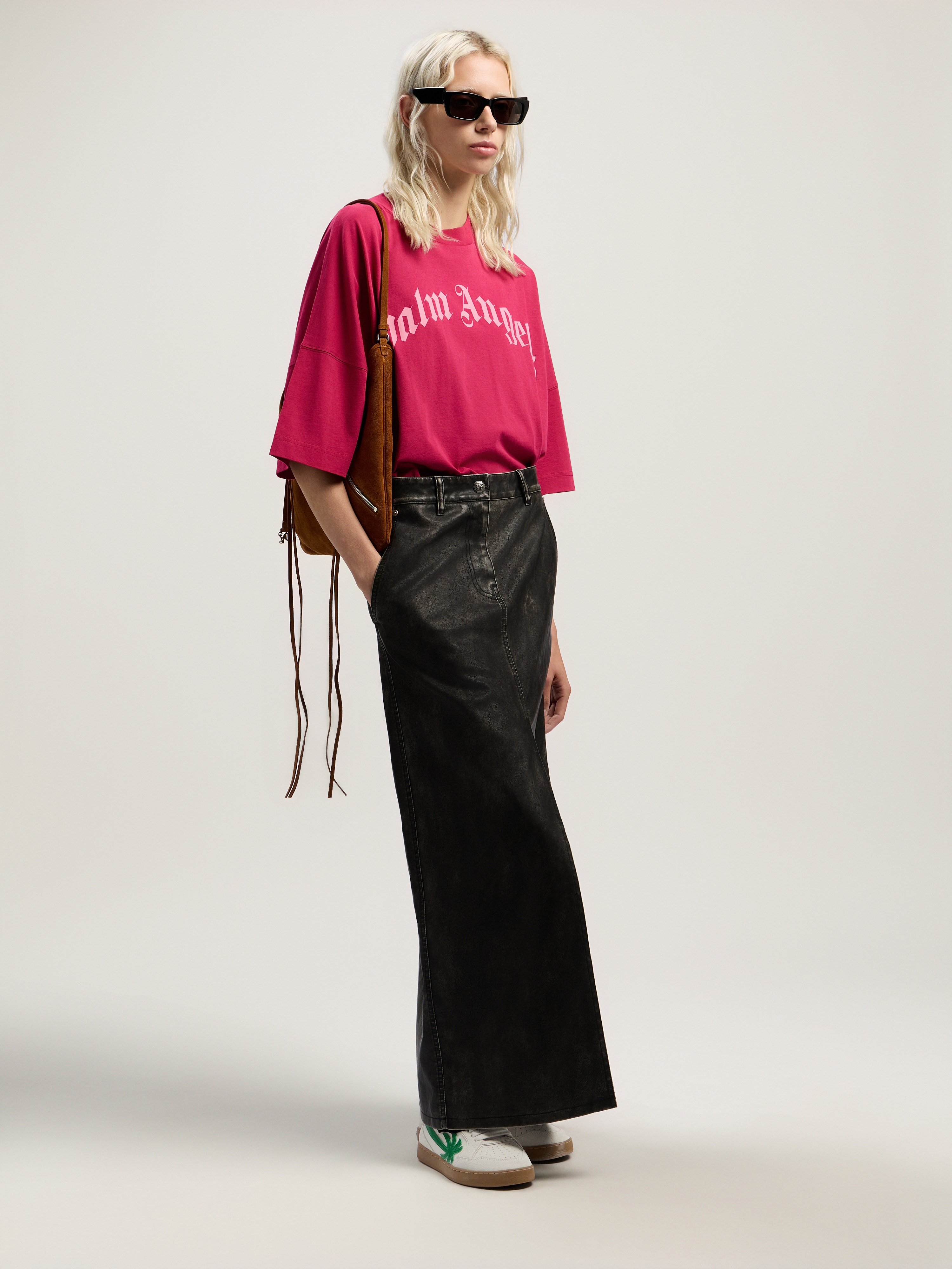 Curved Logo Over T-shirt Woman  Fuchsia