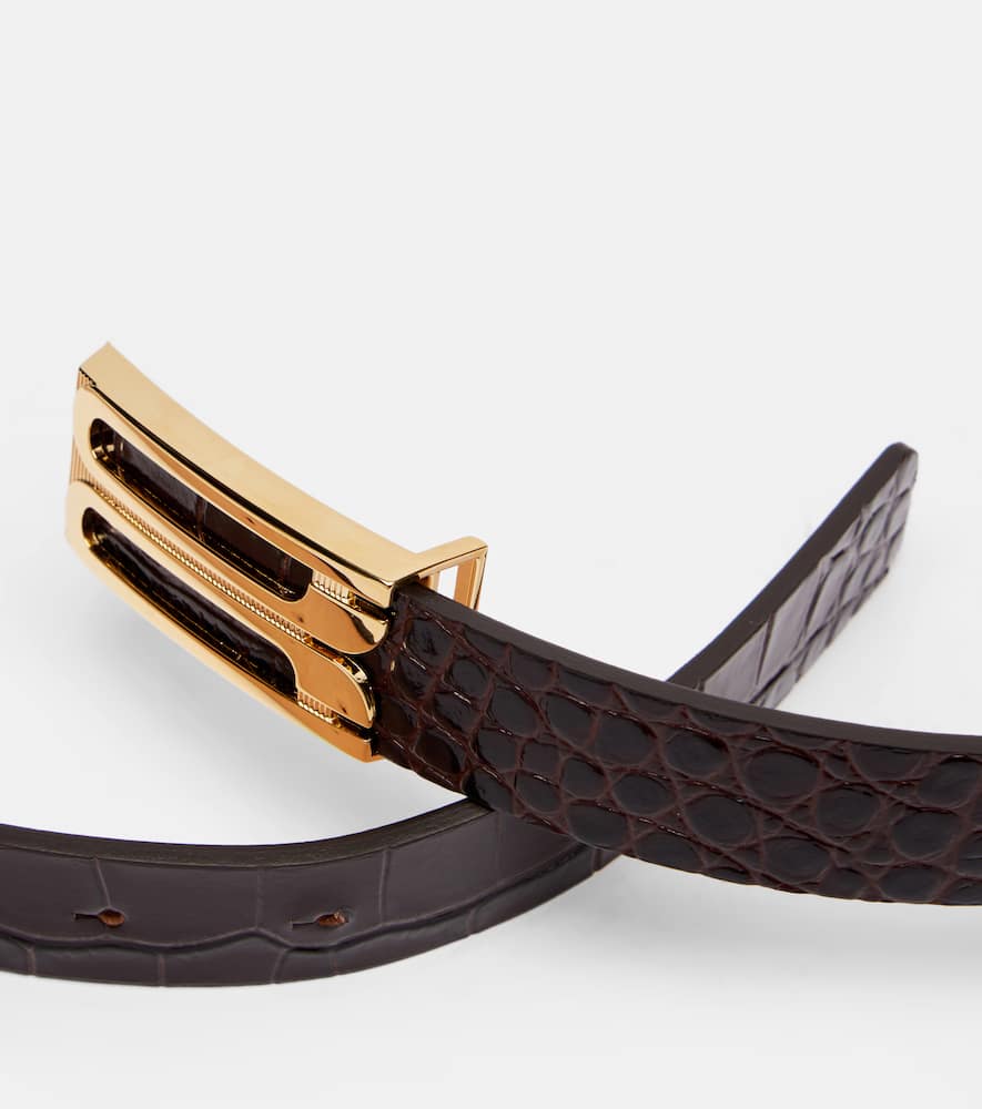 Croc-effect leather belt