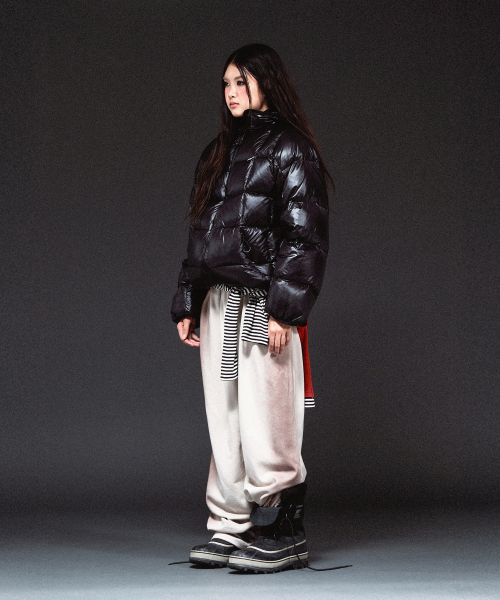 HOODED DUCK DOWN JACKET BLACK