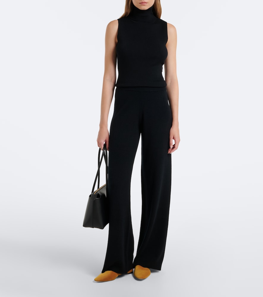 Ribbed-knit virgin wool turtleneck top