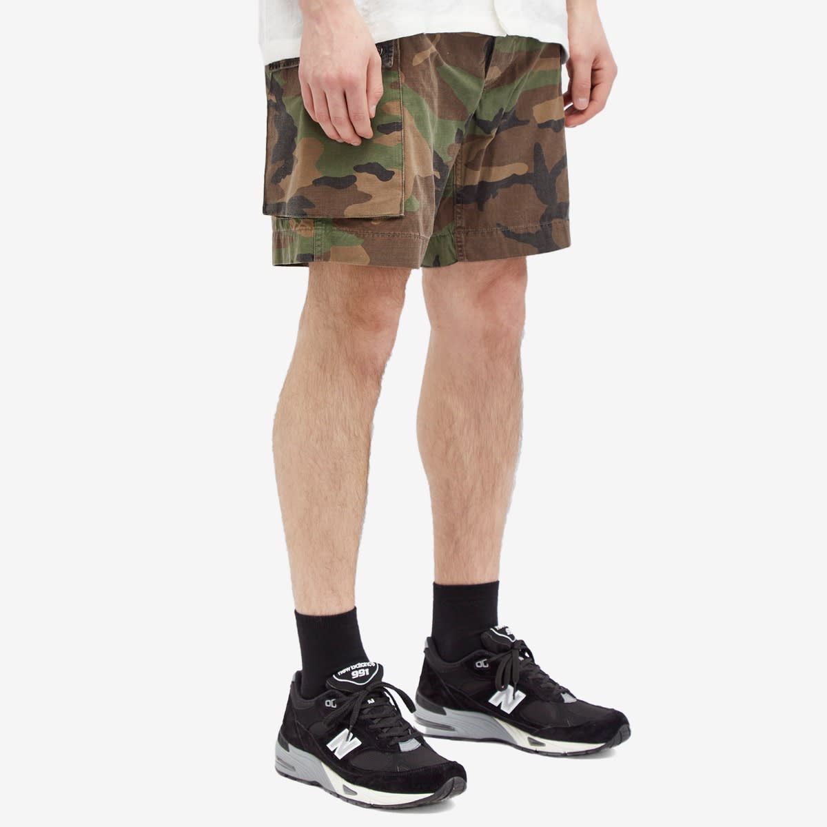 Men's Camo Shorts in Woodland Camo, Size 30" 