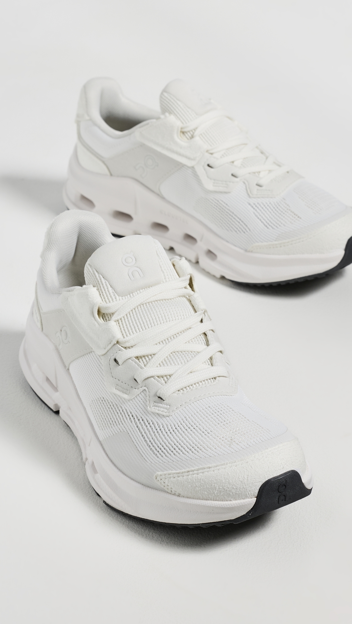 Cloudnova Rift Sneakers White Ice