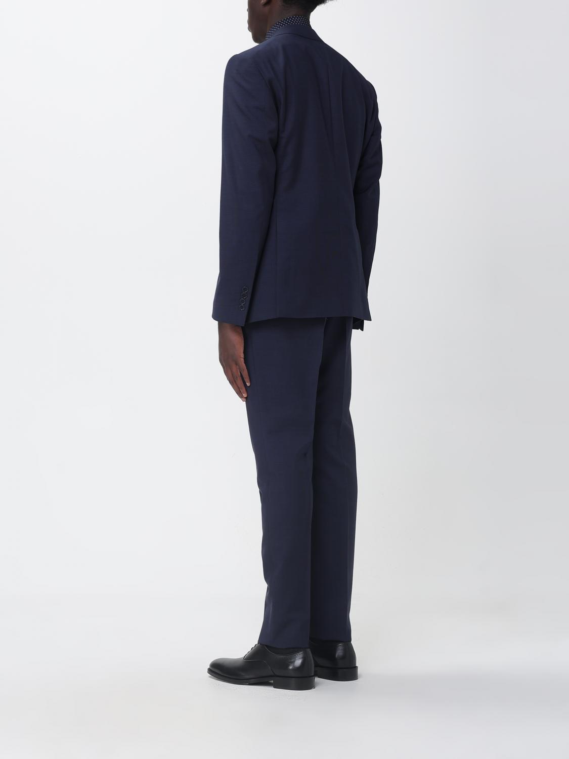 Suit Men color Blue