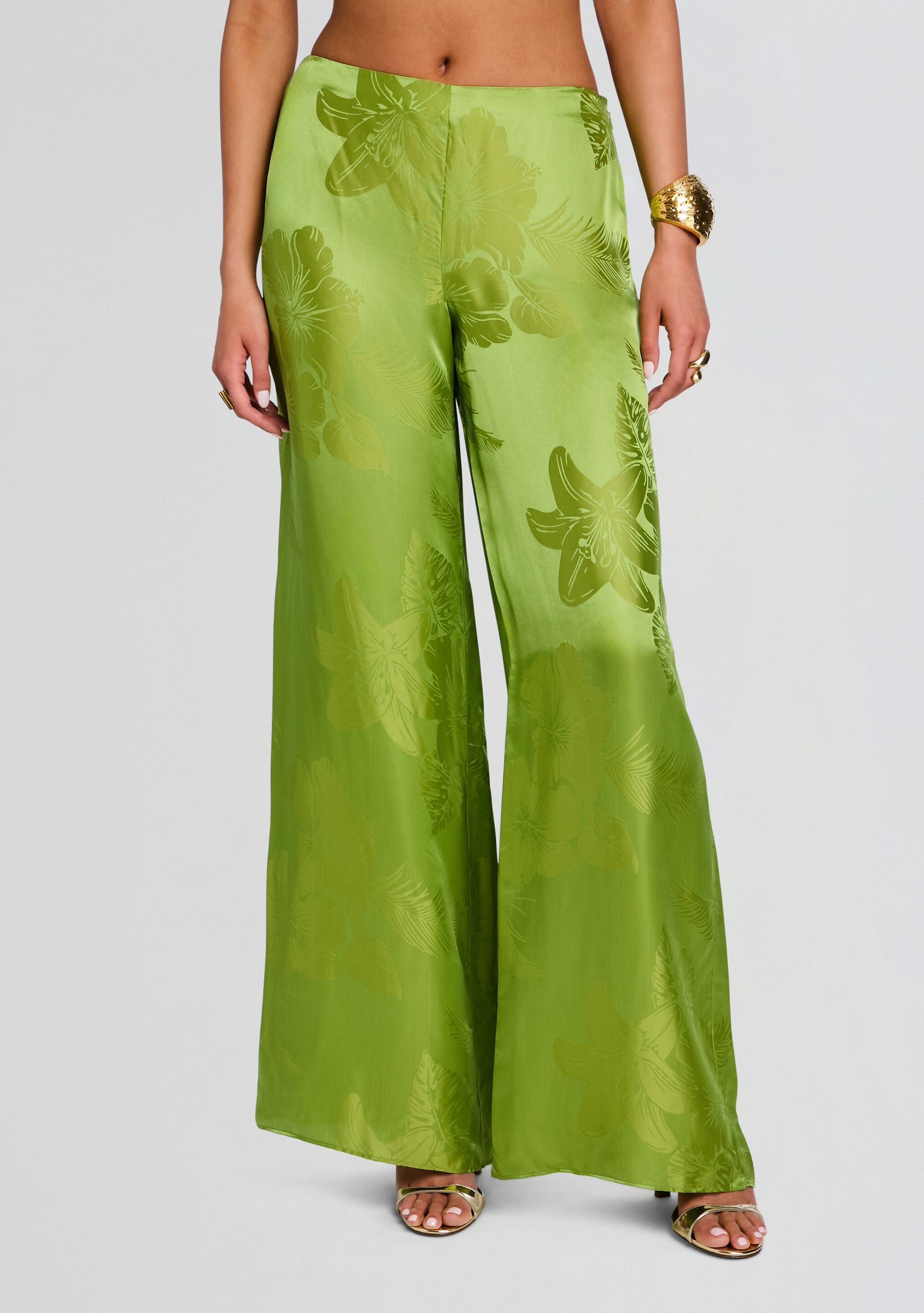Antoinette Pant