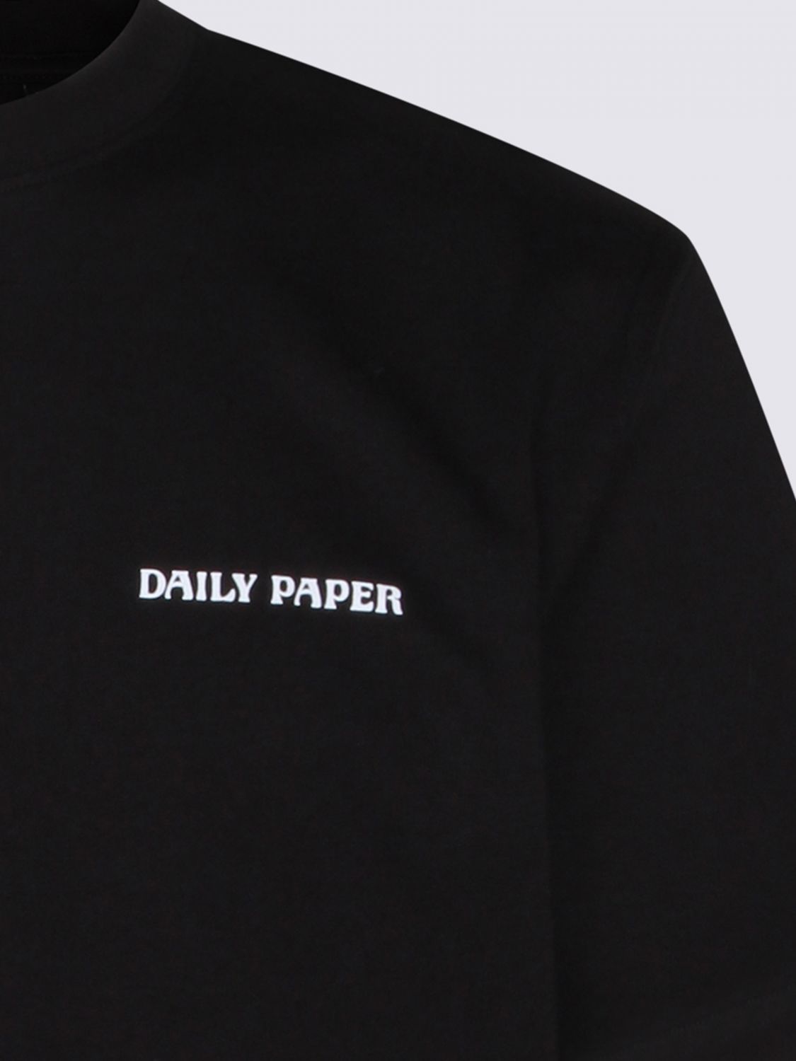T-Shirt Men color Black