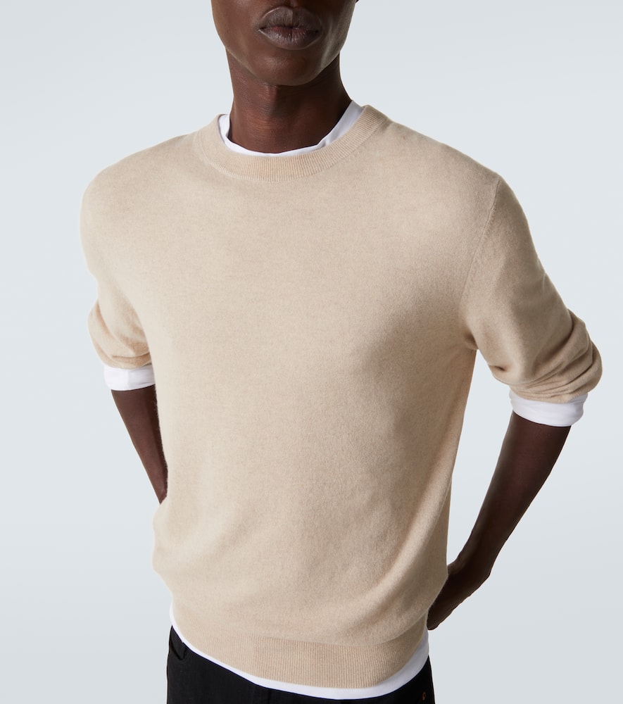 Cashmere sweater