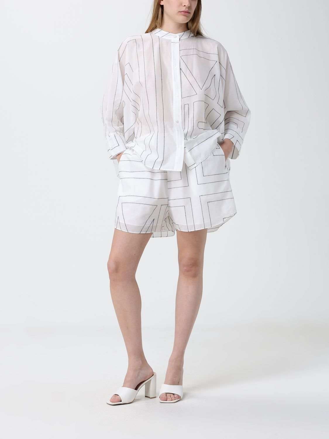 Shorts Woman color White