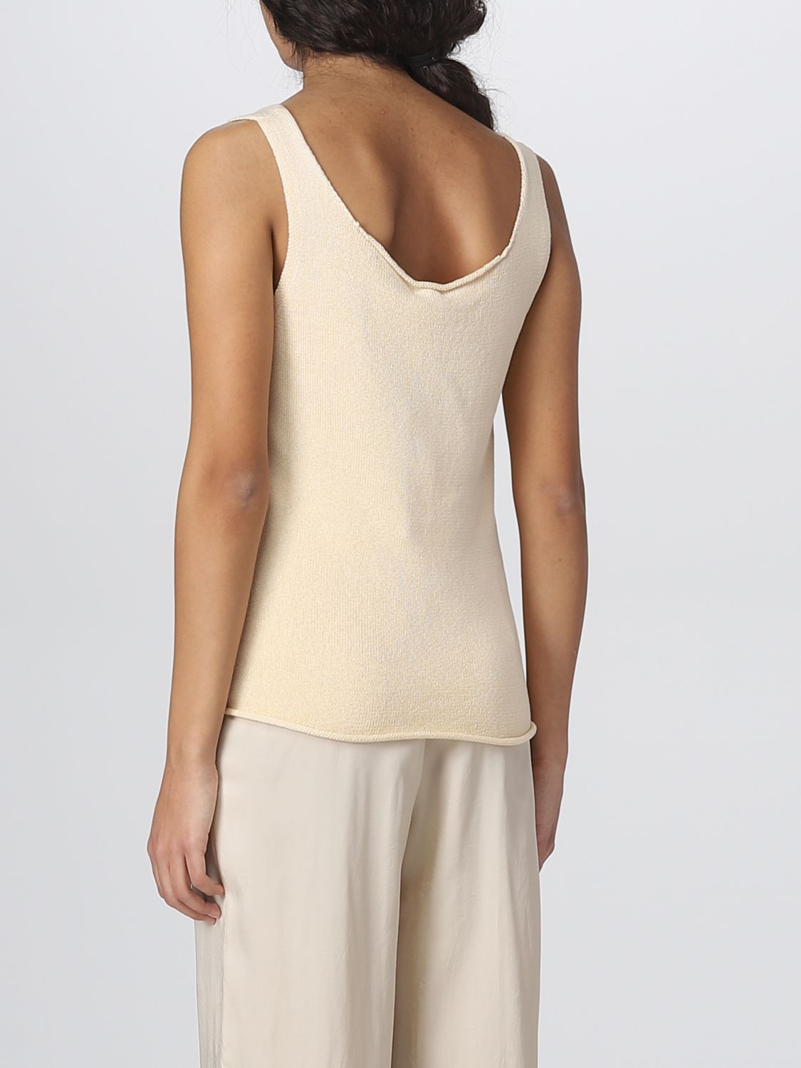 Top Woman color Natural
