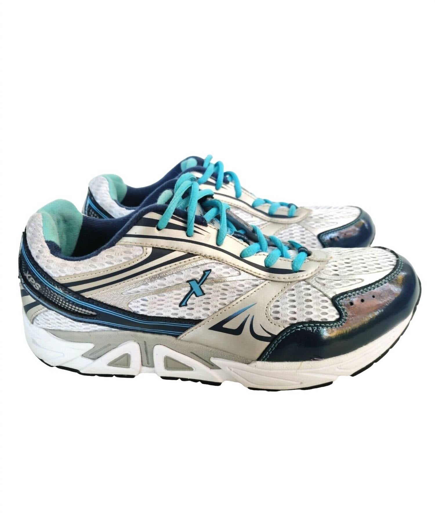 Women's Genesis Xps Running Shoes - Wide In White/light Blue
