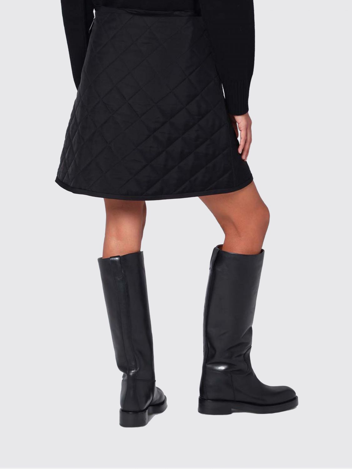 Skirt Woman color Black
