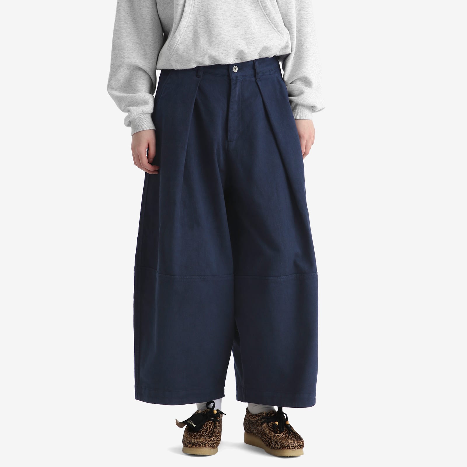 Women's Earth Deadbeat Trousers in Navy