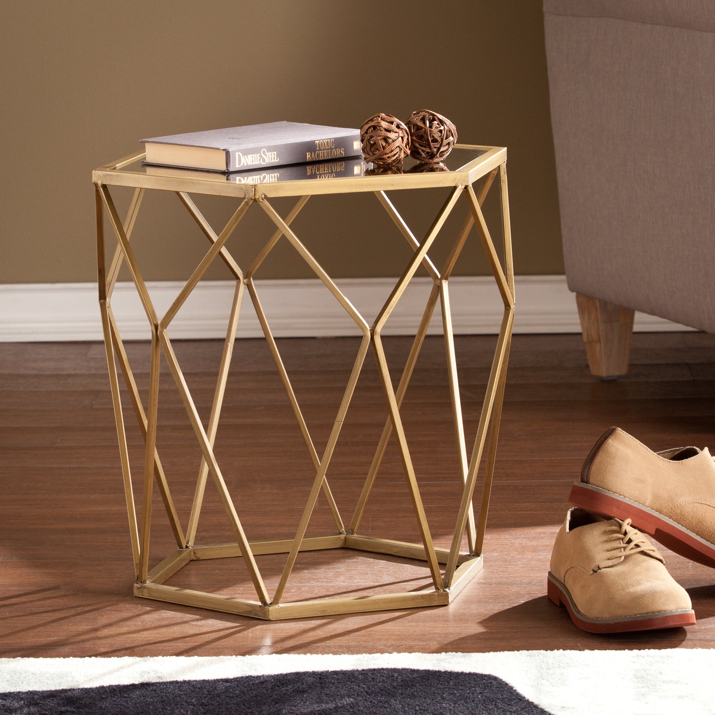 Joelle Geometric Accent Table Gold