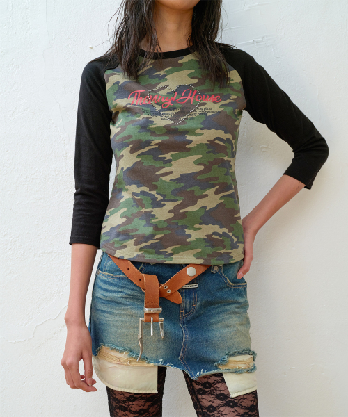 LOVE RAGLAN LS TEE CAMO