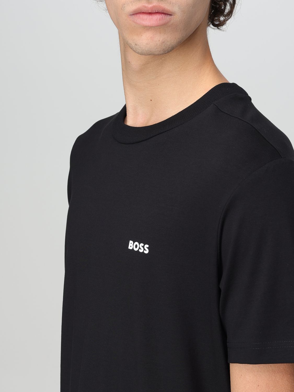 T-Shirt Men color Black