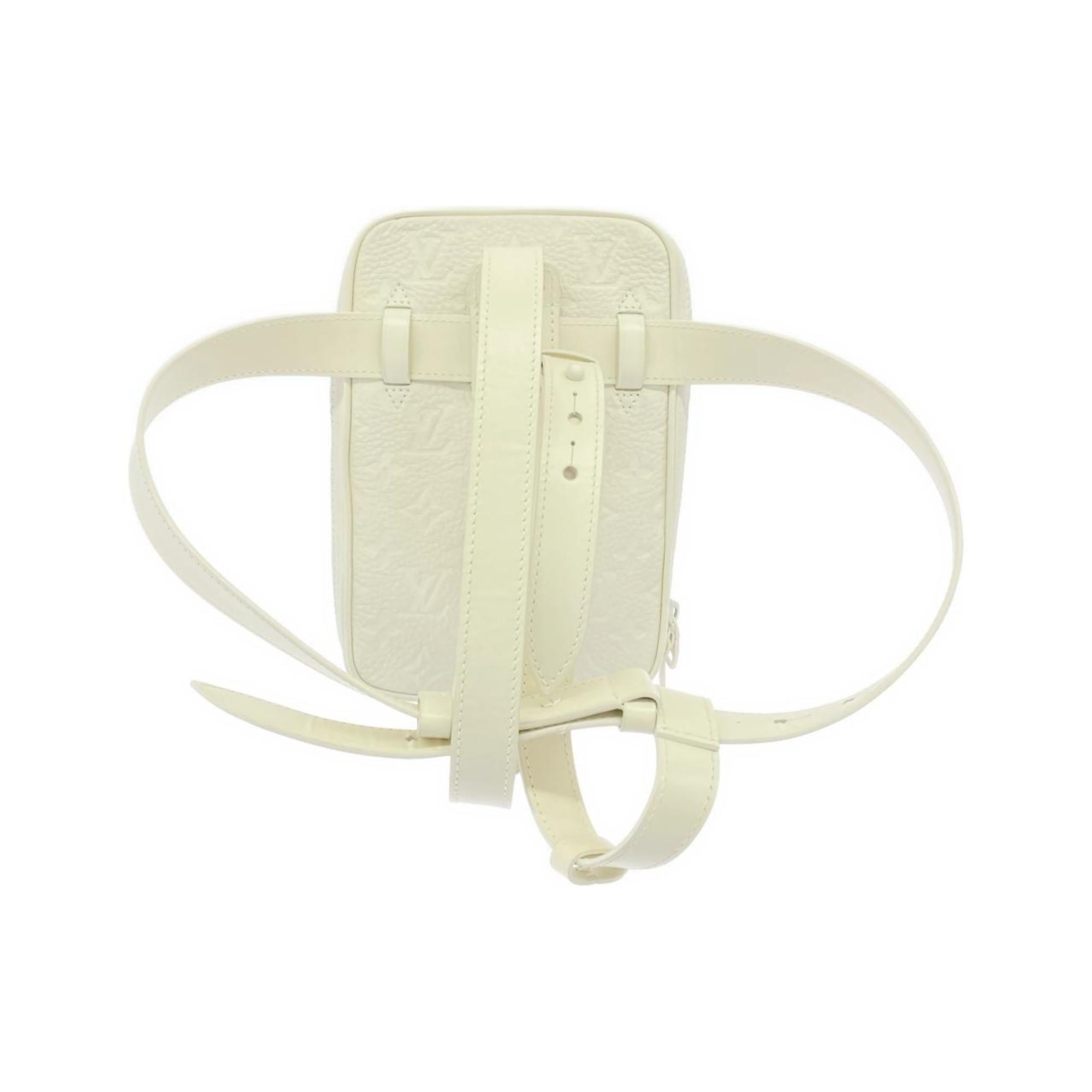 Louis Vuitton White Leather Shoulder Bag Pre-Owned