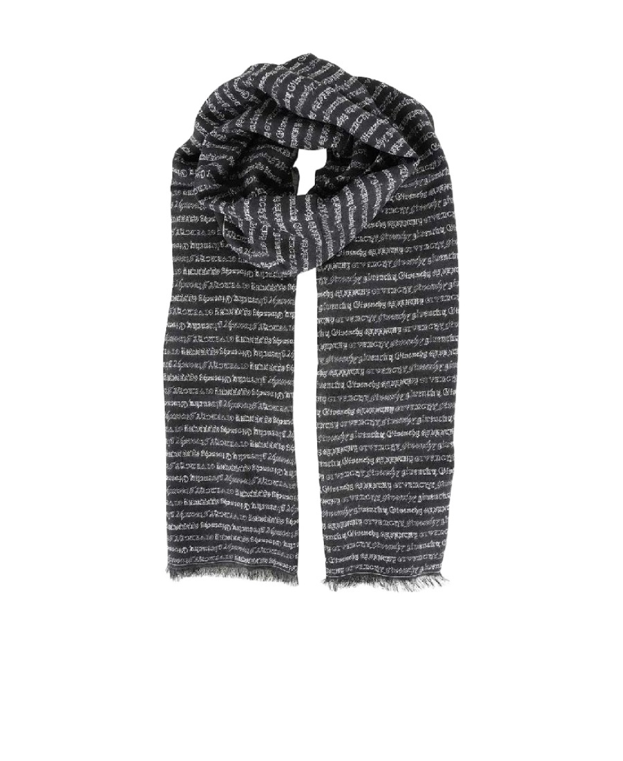Tassel scarf