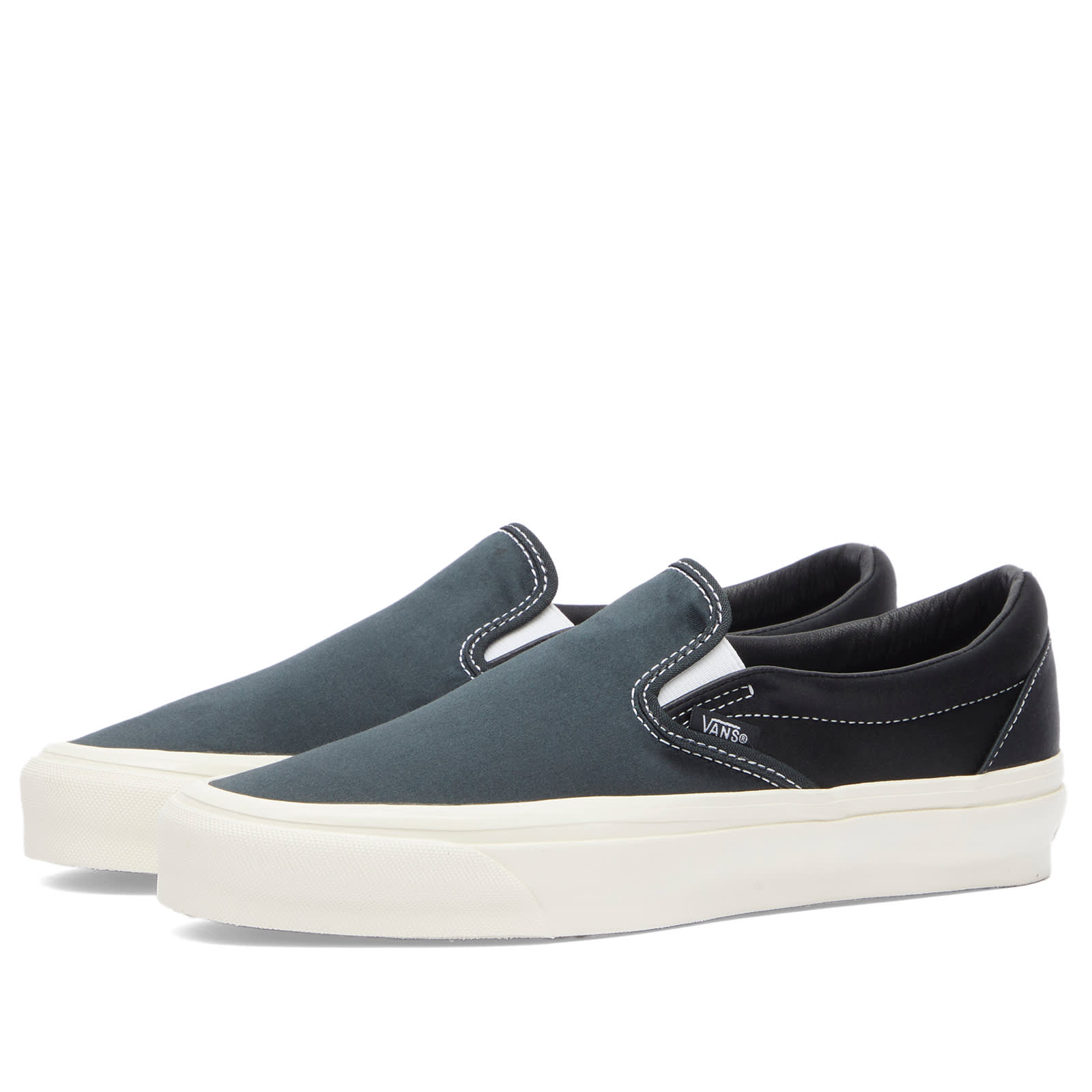 LX Slip-On Reissue 98 in Satin Jet Set