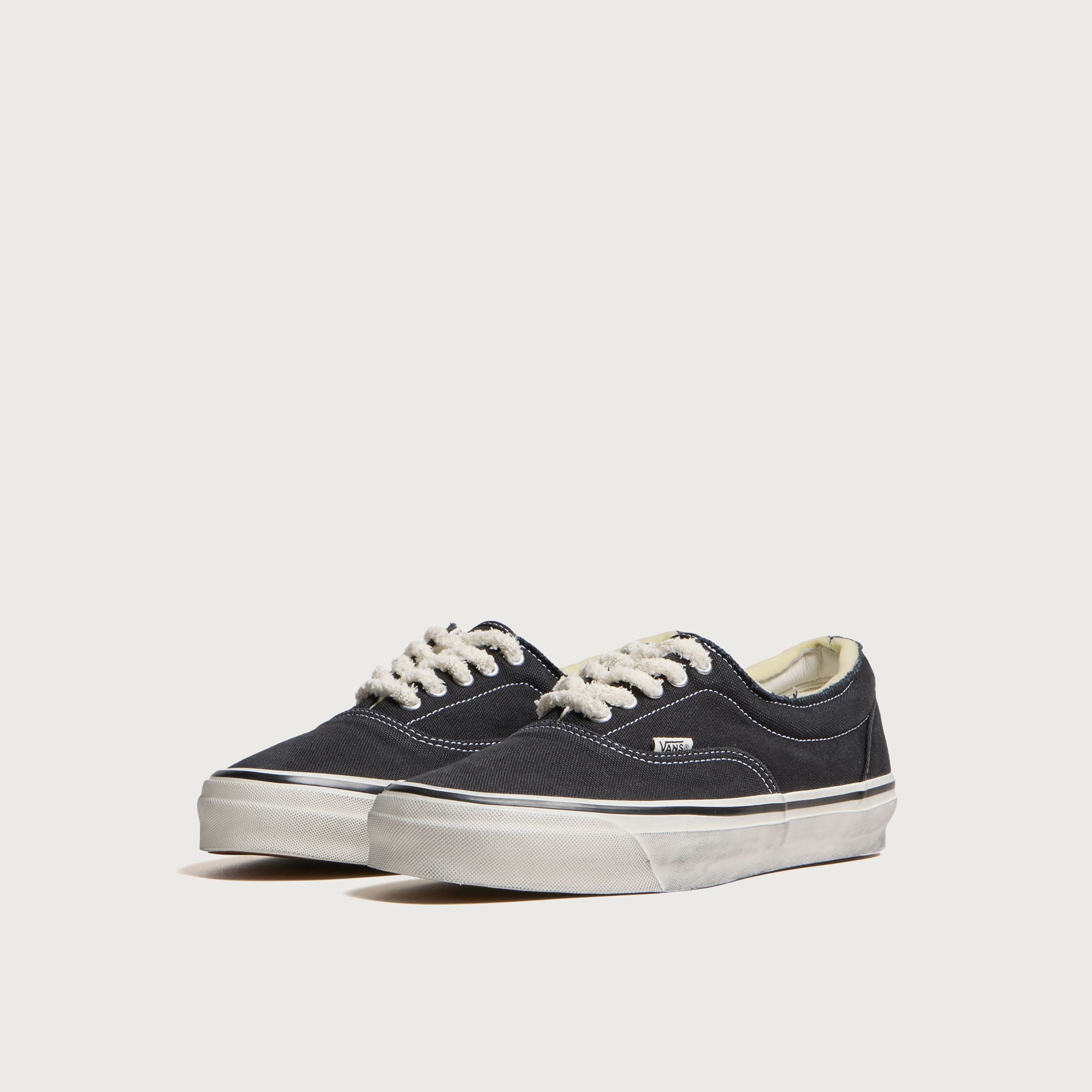 OTW Era 95 DST Sneaker Relic Black