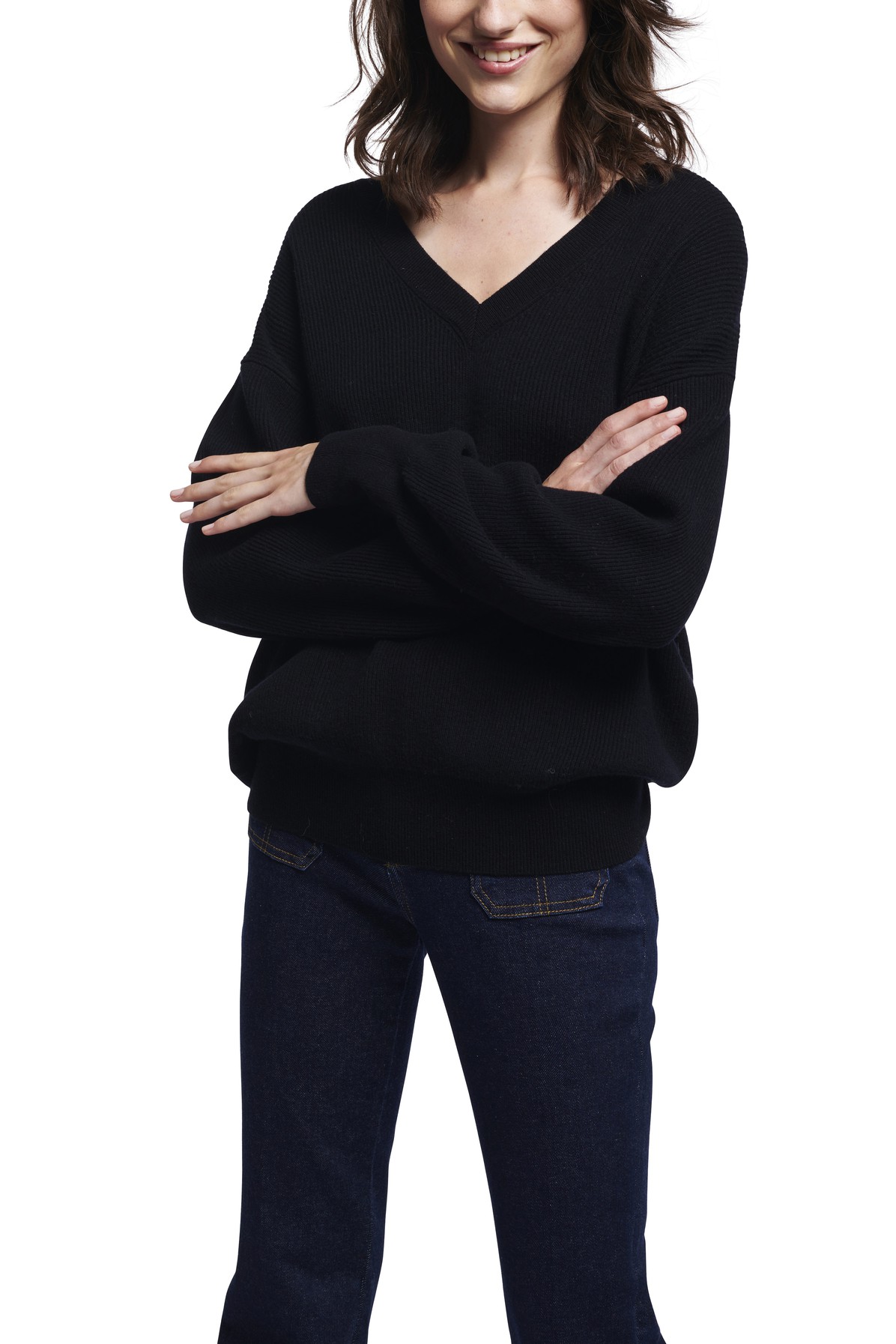 Sam V-necked jumper