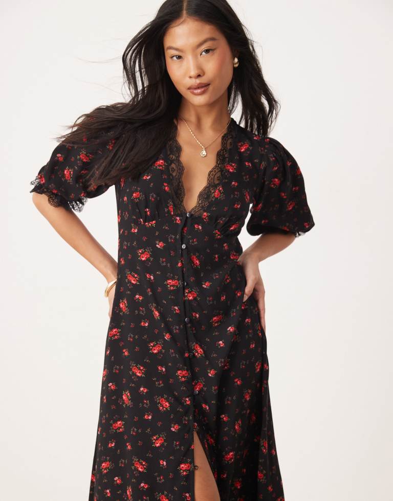 Miss Selfridge Petite Womens lace trim button through maxi dress in black rose print - Multicolour