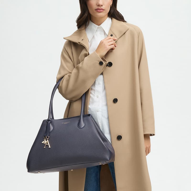 Large Paris Bag in Navy Pebble