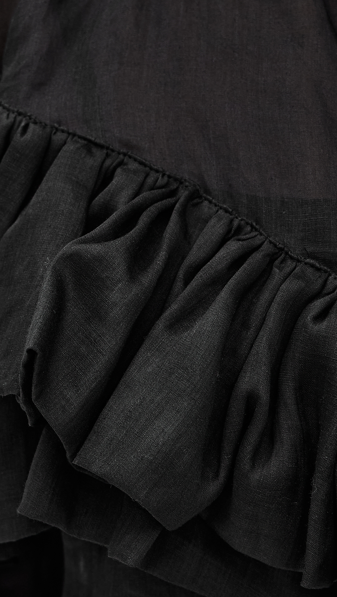 The Chaos Petal Linen Top Black