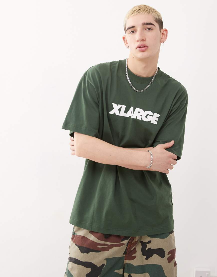 T-shirt with front logo print in green