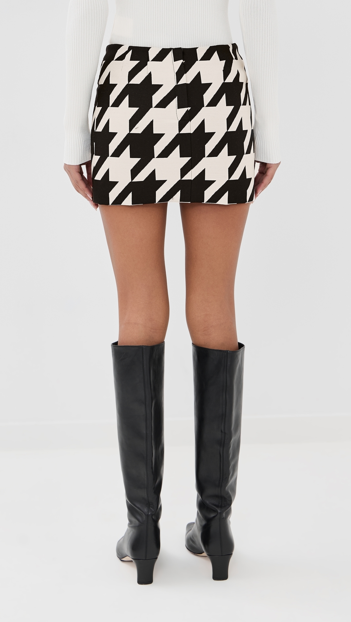 Low Rise Mini Skirt Black/White