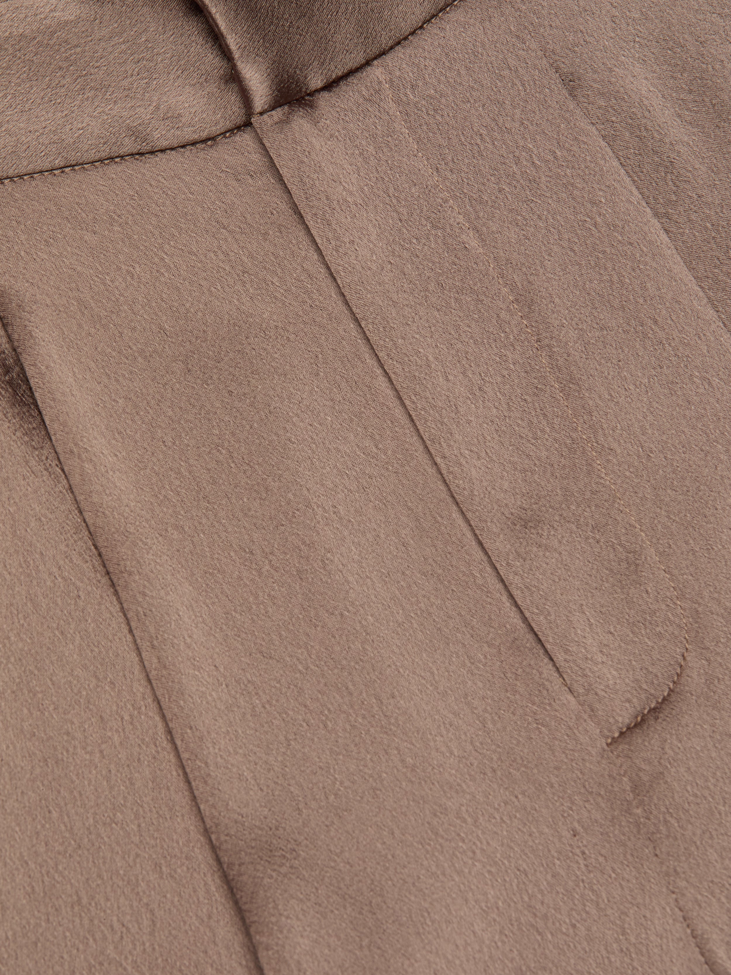 Aubrie Satin Pants In Cardamom