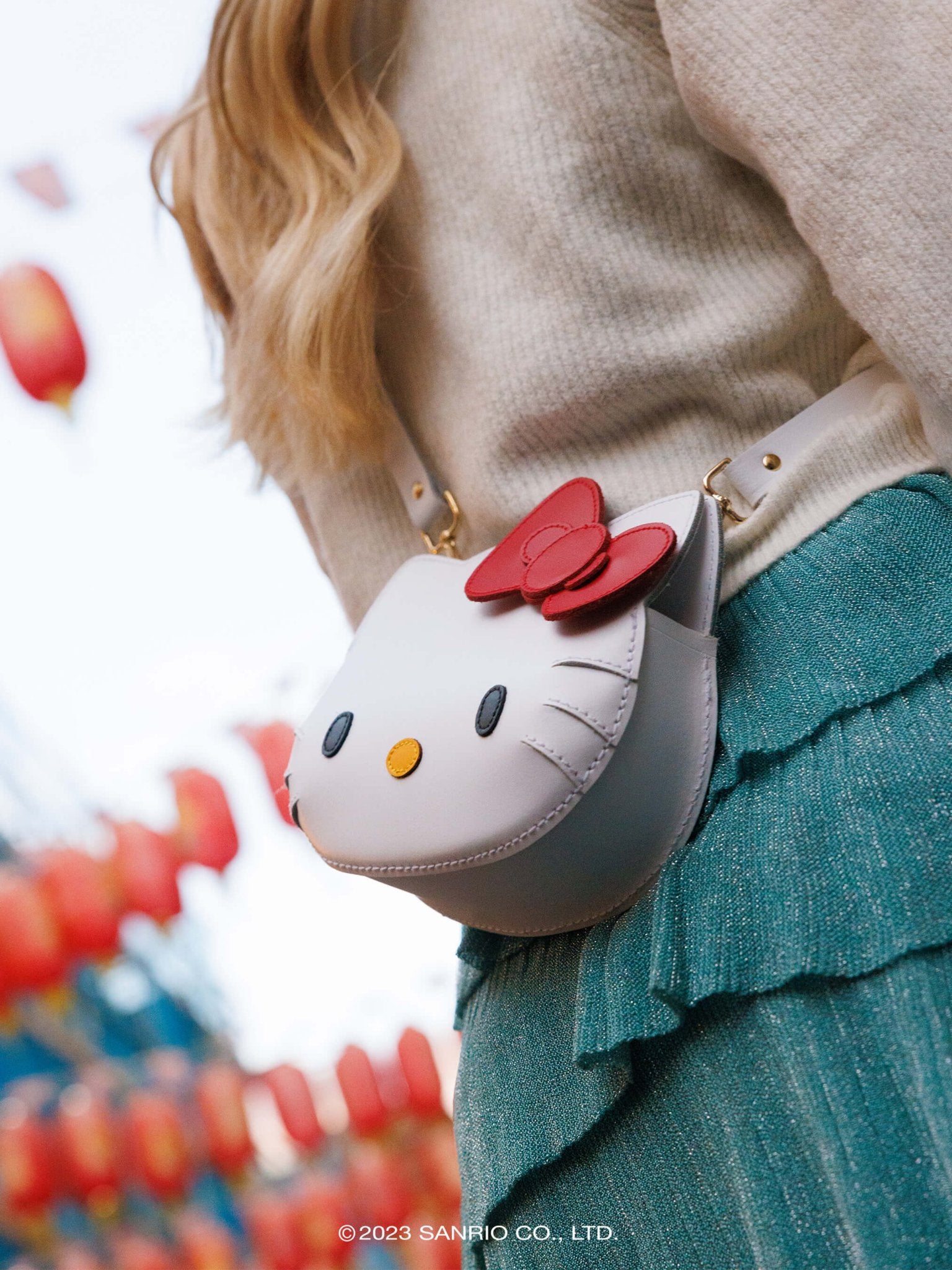 The Mini Hello Kitty Face Bag - Brilliant White