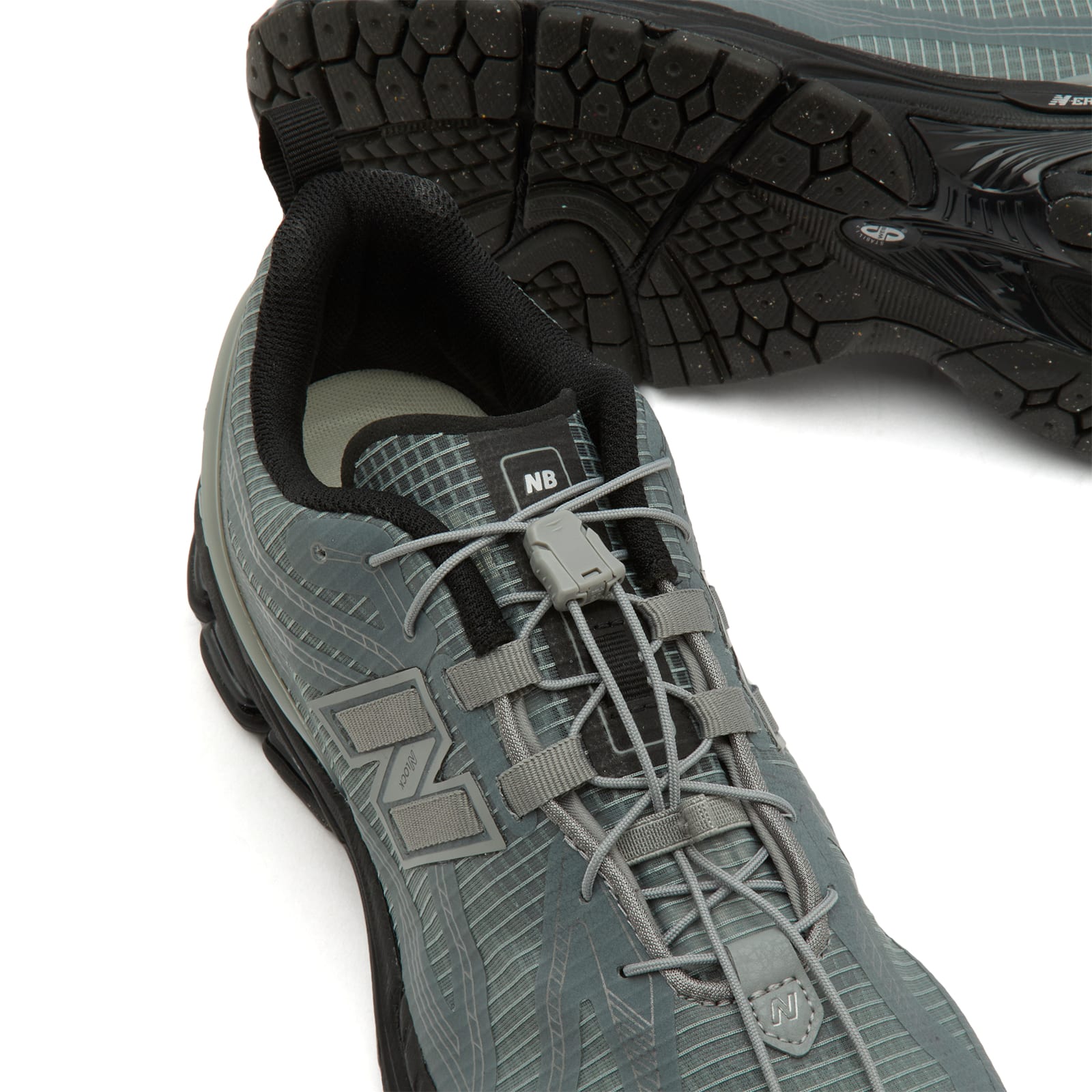 1906R Sneaker Slate Grey