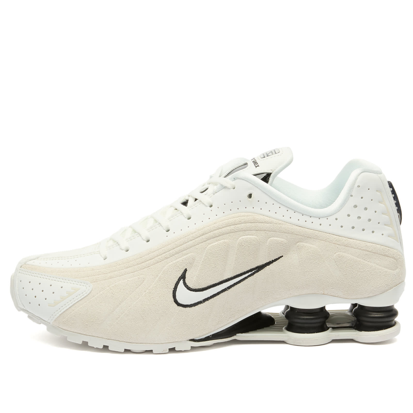 Nike Shox R4 Se Sneaker in Beige. -  9.5 also in 10, 10.5, 11, 5.5, 6, 6.5, 7, 7.5, 8, 8