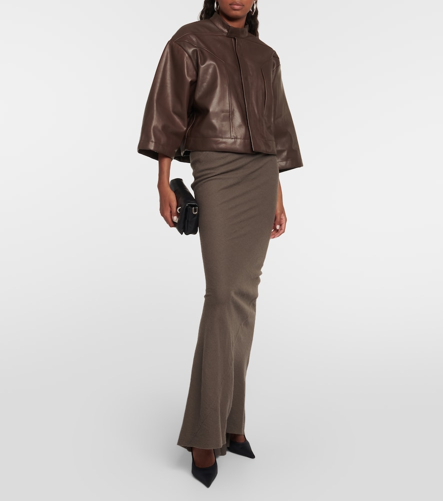 Cropped leather jacket